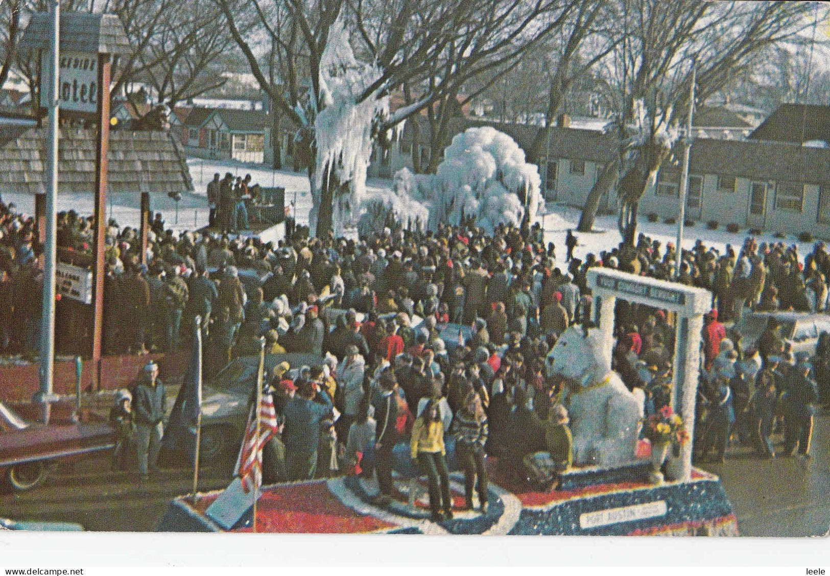 C29. Postcard.Winter Carnival Queen. Port Austin. MI. USA - Otros & Sin Clasificación