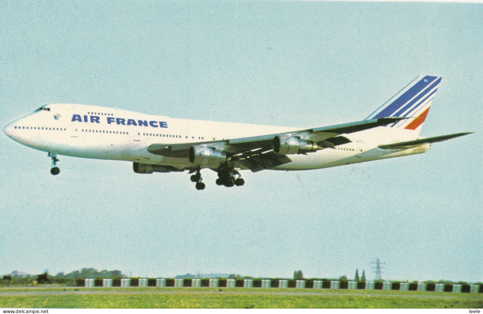 C14. Postcard. Airplane.  Air France - 1946-....: Modern Tijdperk