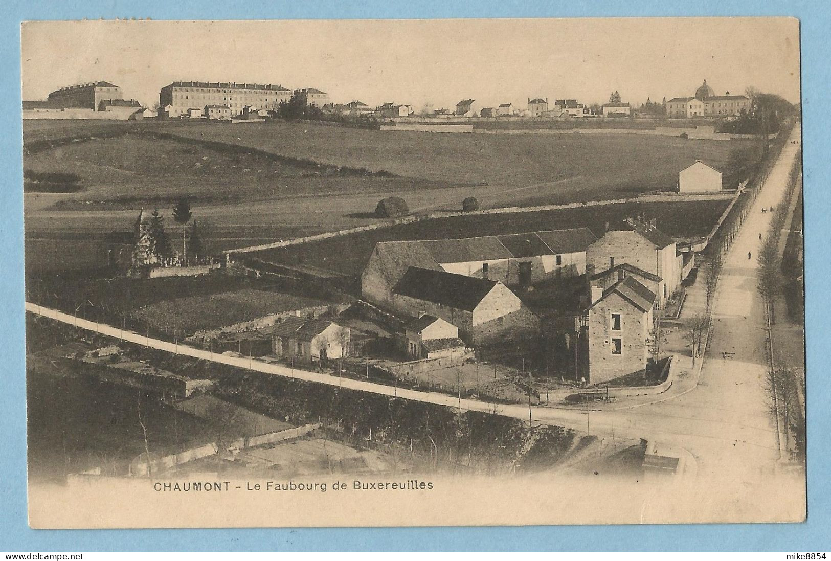 0741  CPA  CHAUMONT (Haute-Marne)  Le Faubourg De Buxereuilles  +++++++++++++++++++ - Chaumont