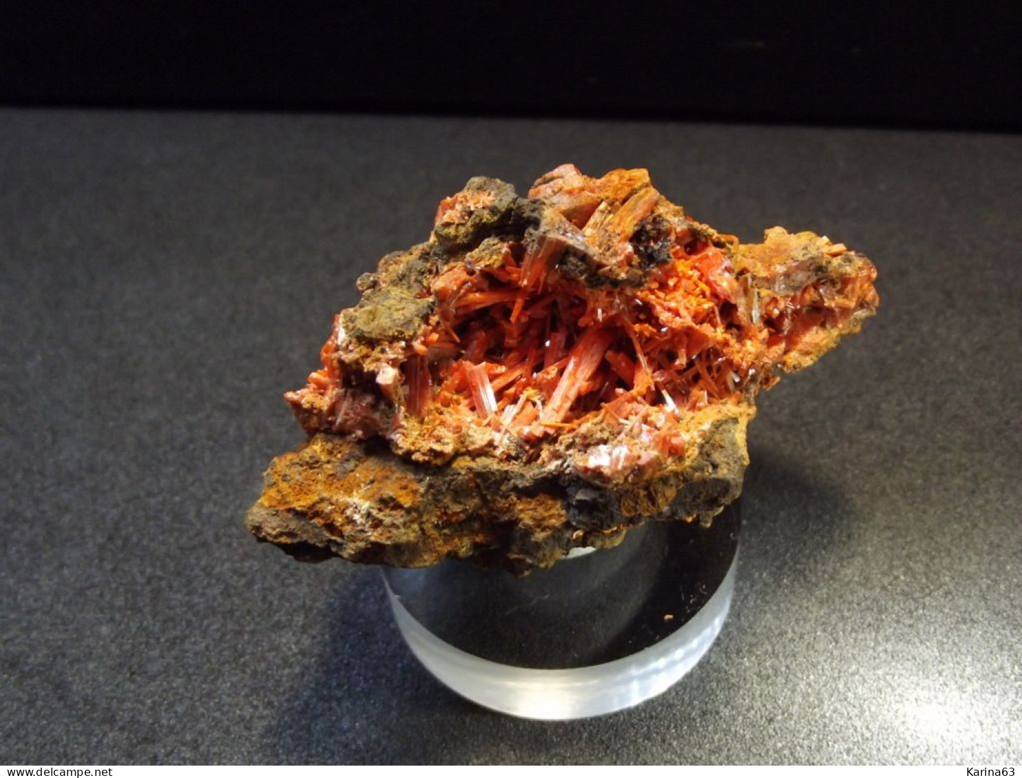 Crocoite ( 5 X 3 X 2.5 Cm) - Red Lead Mine - Tasmania - Australia - Minerali