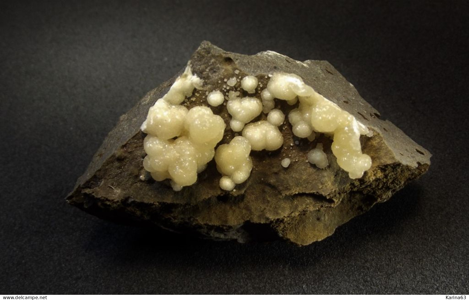 Calcite On Matrix ( 6 X 3.5 X 2.5 Cm ) Montalto De Castro - Viterbo - Lazio - Italy - Minerals