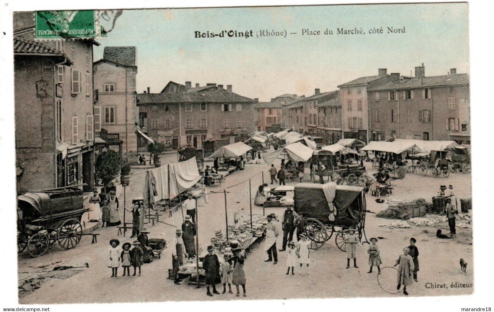 Bois D'oingt , Place Du Marché , Coté Nord - Autres & Non Classés