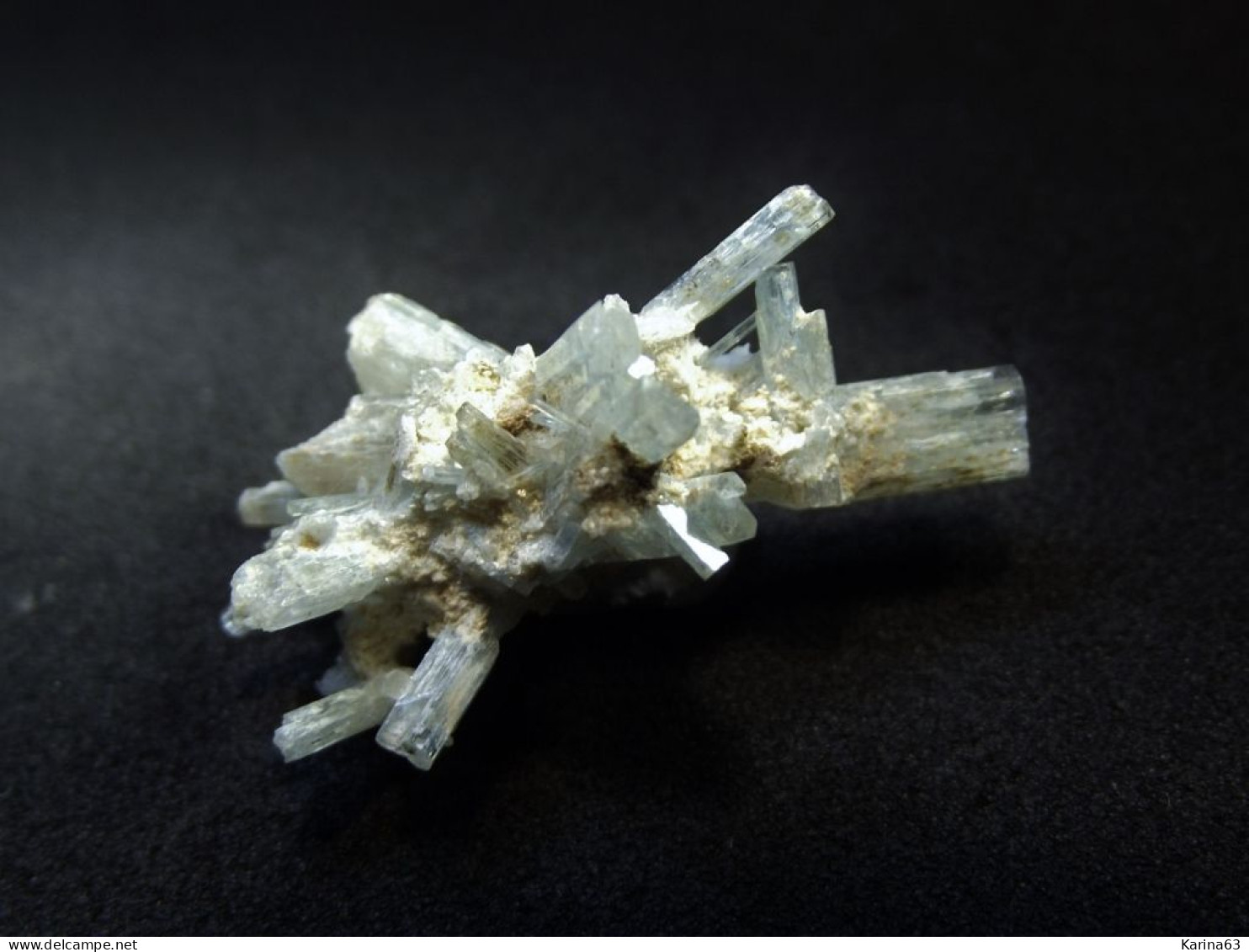 Beryl Var. Aquamarin Cluster ( 3 X 2 X 2 Cm ) - Erongo Mountains -  Karibib Constituency - Namibia - Minerales