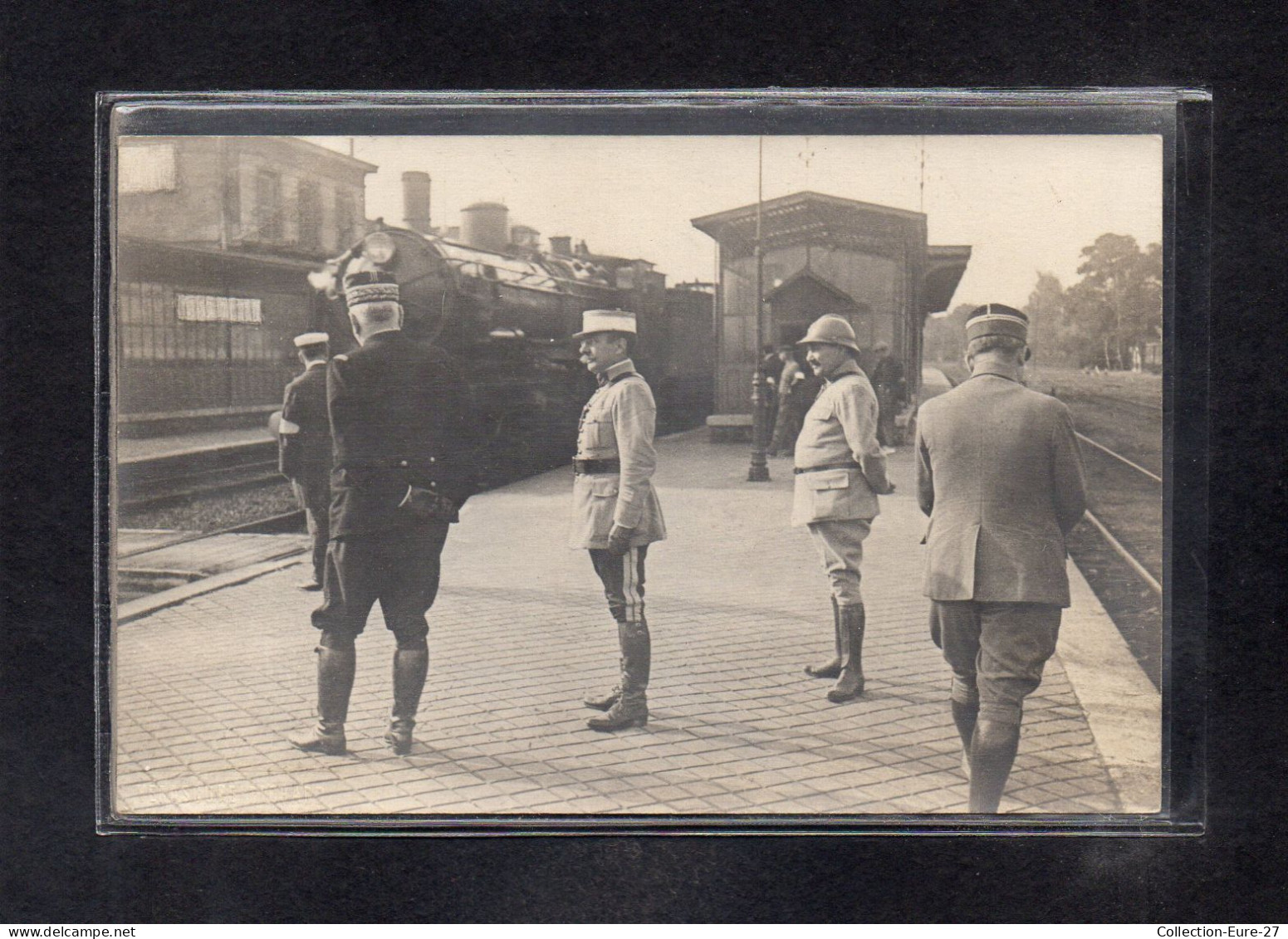 (28/04/24) 60-CPA CHANTILLY - CARTE PHOTO - LA GARE - GENERAL JOFFRE - Chantilly