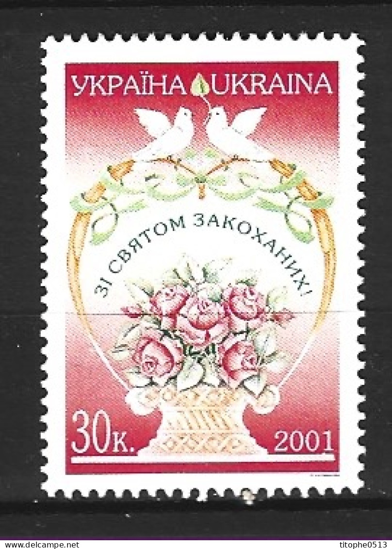 UKRAINE. N°409 De 2001. Roses/Love. - Rozen