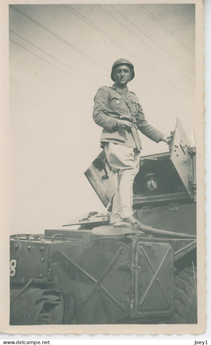 Photo Soldat Français Sur Son Blindé Années 30 - Guerre, Militaire