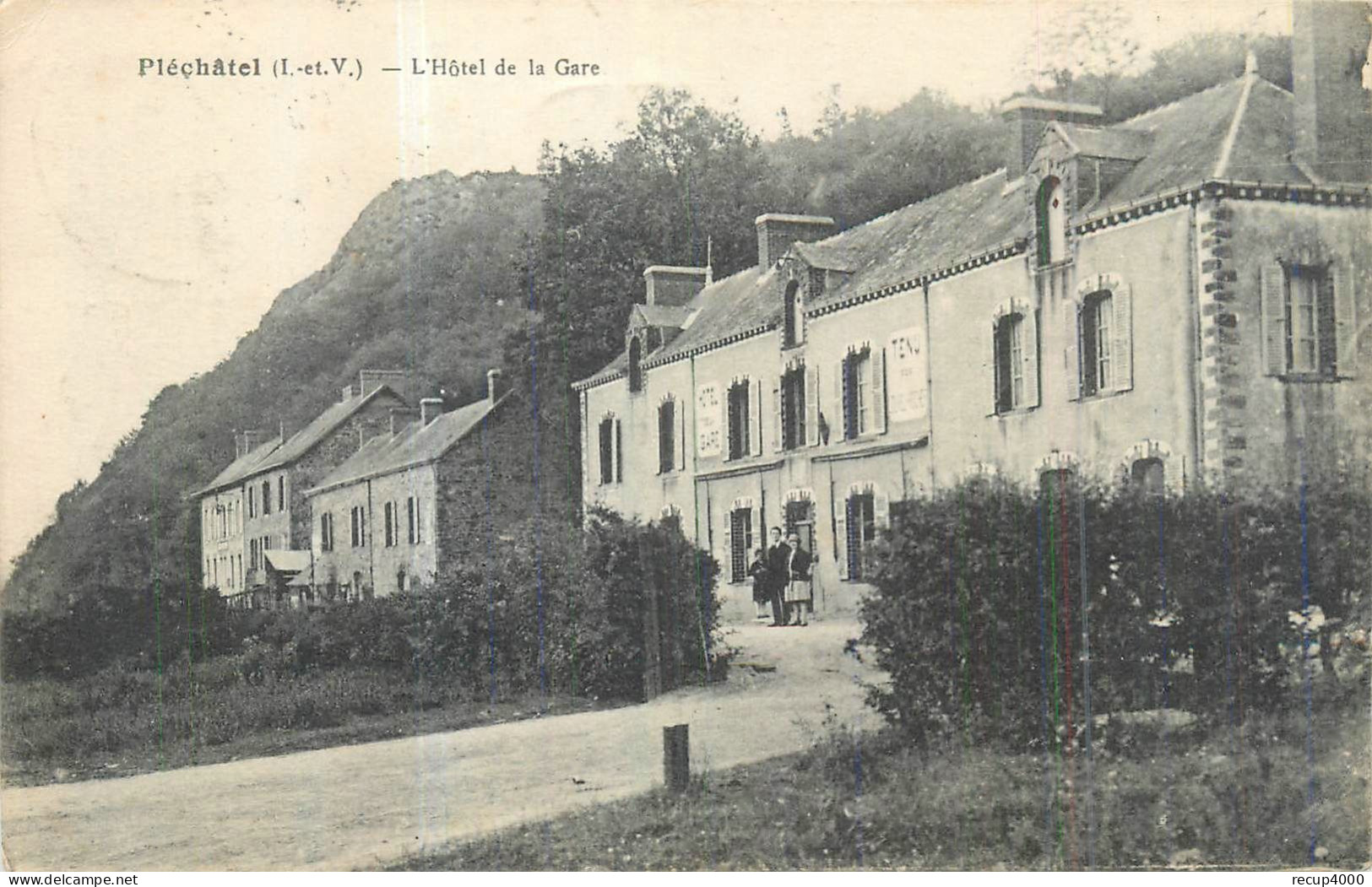 35 PLECHATEL  Hôtel De La Gare   2 Scans - Otros & Sin Clasificación