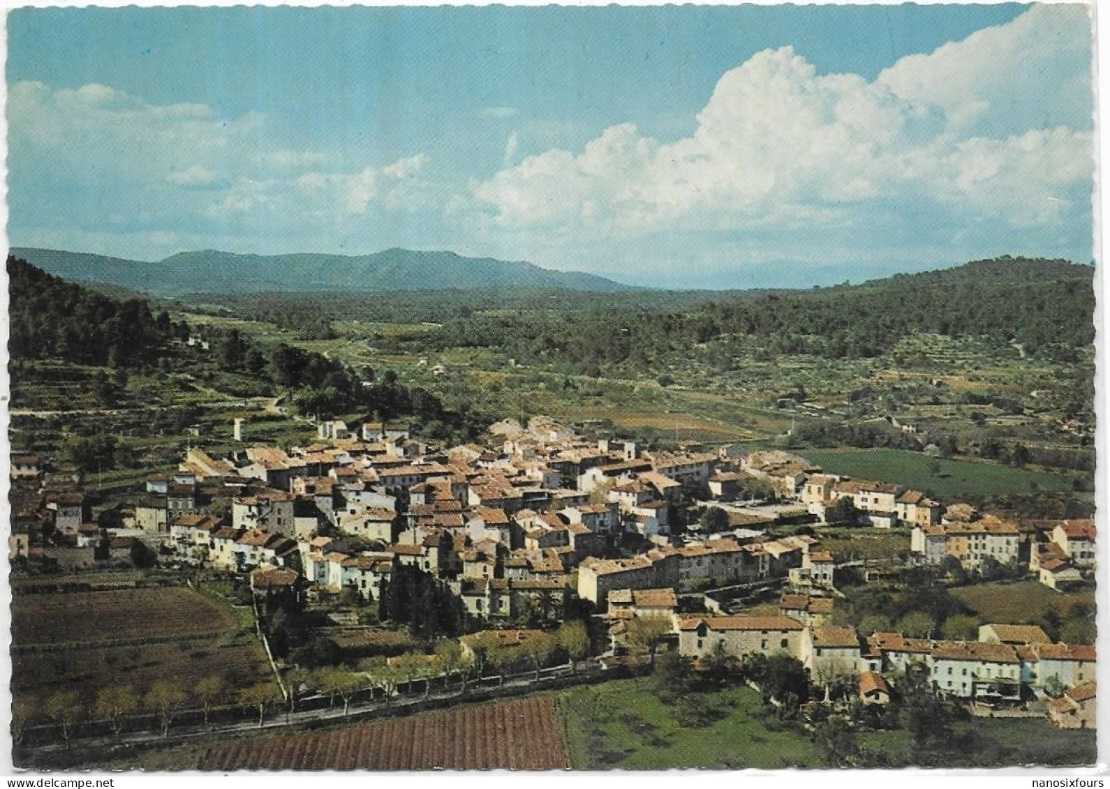 D 83.  CARNOULES.  VUE PANORAMIQUE - Autres & Non Classés