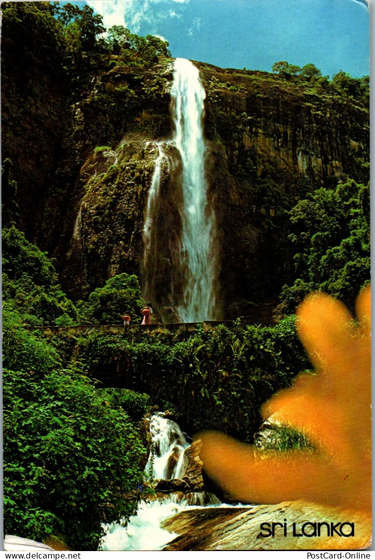 50026 - Sri Lanka - Diyaluma Falls , Wasserfall - Gelaufen 1978 - Sri Lanka (Ceylon)