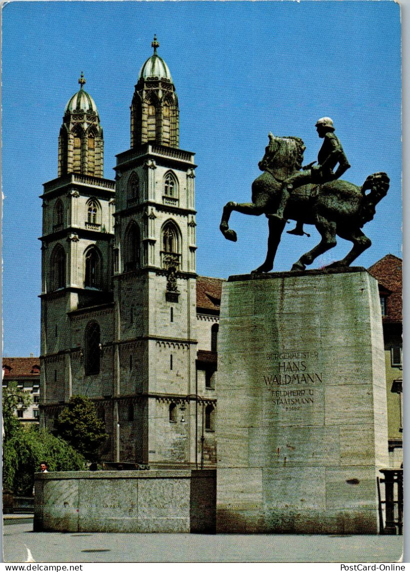 50572 - Schweiz - Zürich , Hans Waldmann Denkmal Mit Grossmünster - Gelaufen 1966 - Zürich