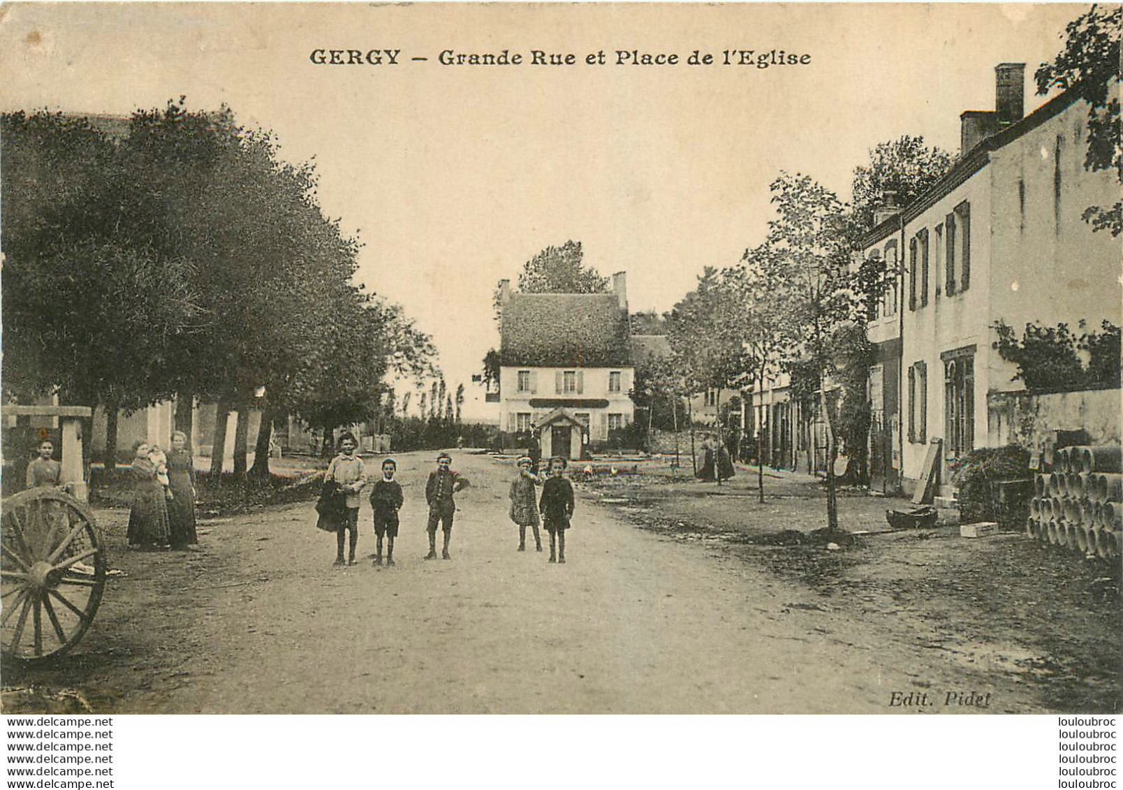 GERGY  GRANDE RUE ET PLACE DE L'EGLISE EDITION PIDET - Autres & Non Classés