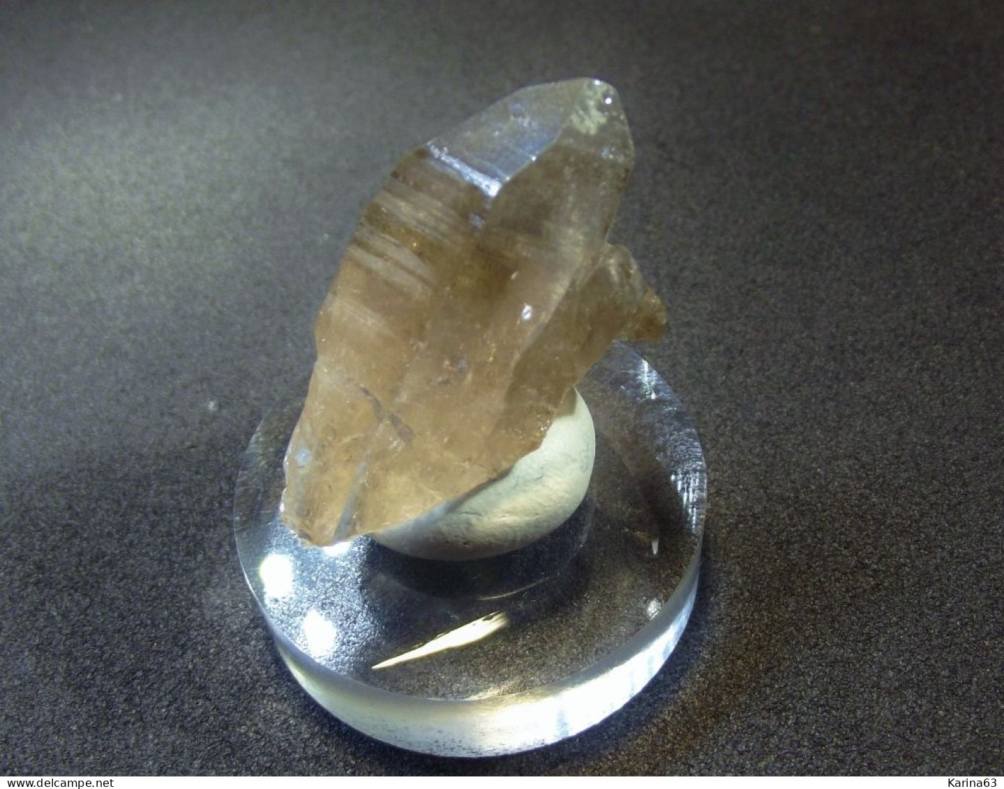 Smokey Quartz  (3 X 2 X 1.5 Cm )  Helsenhorn - Binntal - Switzerland - Minéraux