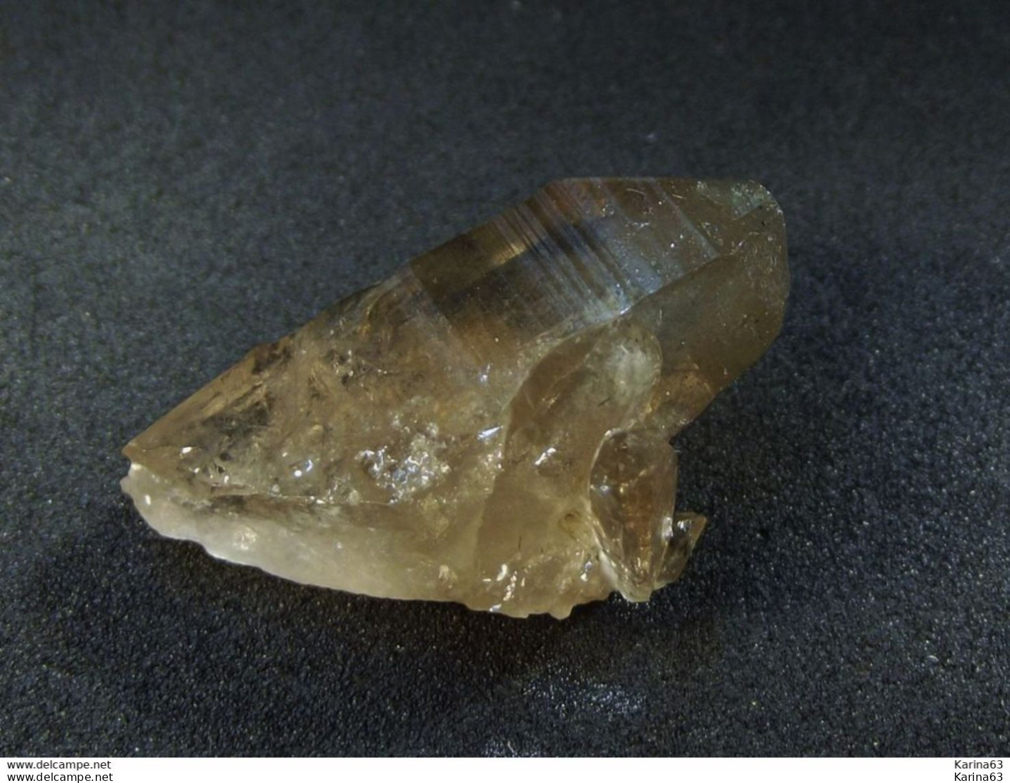 Smokey Quartz  (3 X 2 X 1.5 Cm )  Helsenhorn - Binntal - Switzerland - Minerali