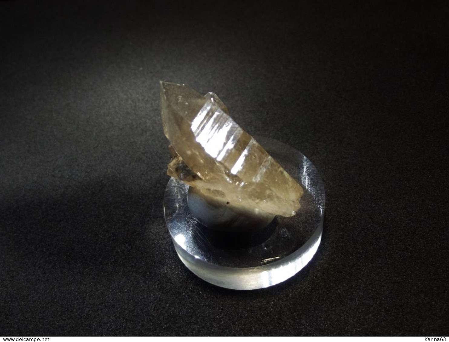 Smokey Quartz  (3 X 2 X 1.5 Cm )  Helsenhorn - Binntal - Switzerland - Mineralien