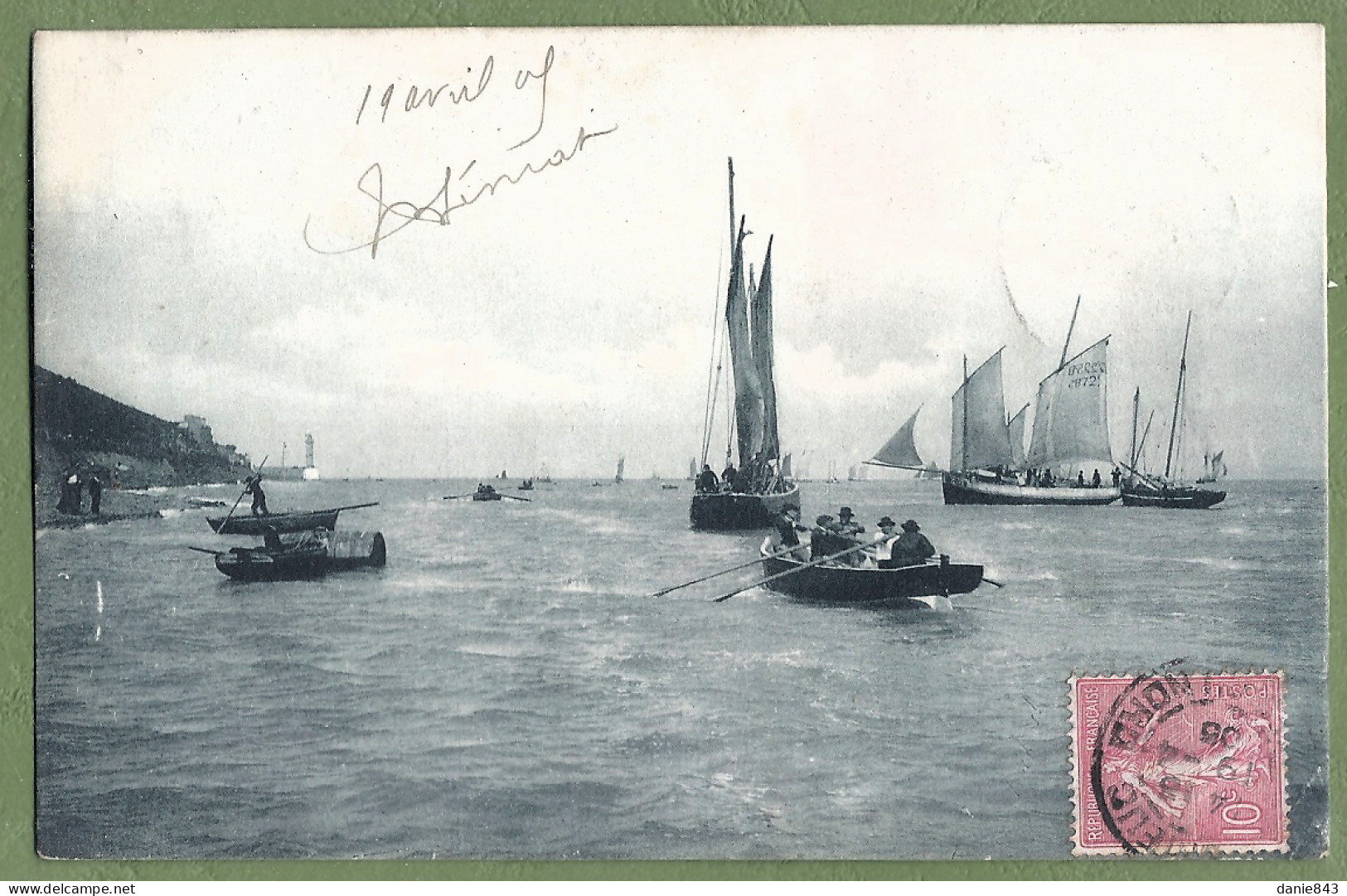 CPA - COTES D'ARMOR - MARINE - DÉPART POUR LA PÊCHE - LE LÉGUÉ SAINT BRIEUX - Animation, Barque Et Bateaux De Pêche - Saint-Brieuc