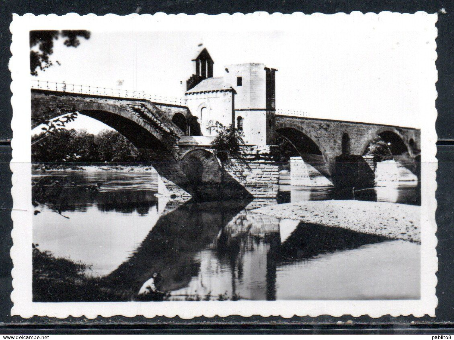 FRANCE FRANCIA AVIGNON LE PONT SAINT-BENEZET ET LA CHAPELLE SAINT-NICOLAS CARTE CARD CARTOLINA UNUSED NUOVA - Andere & Zonder Classificatie