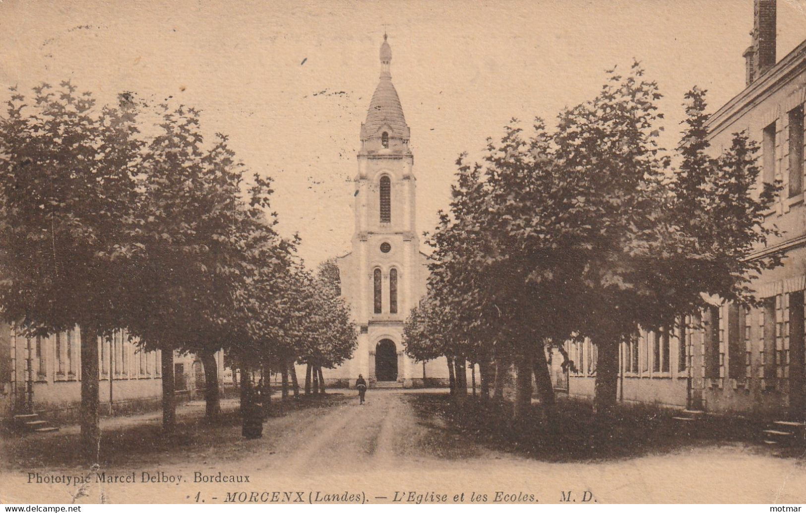 Morcenx - L'Eglise Et Les Ecoles - Autres & Non Classés