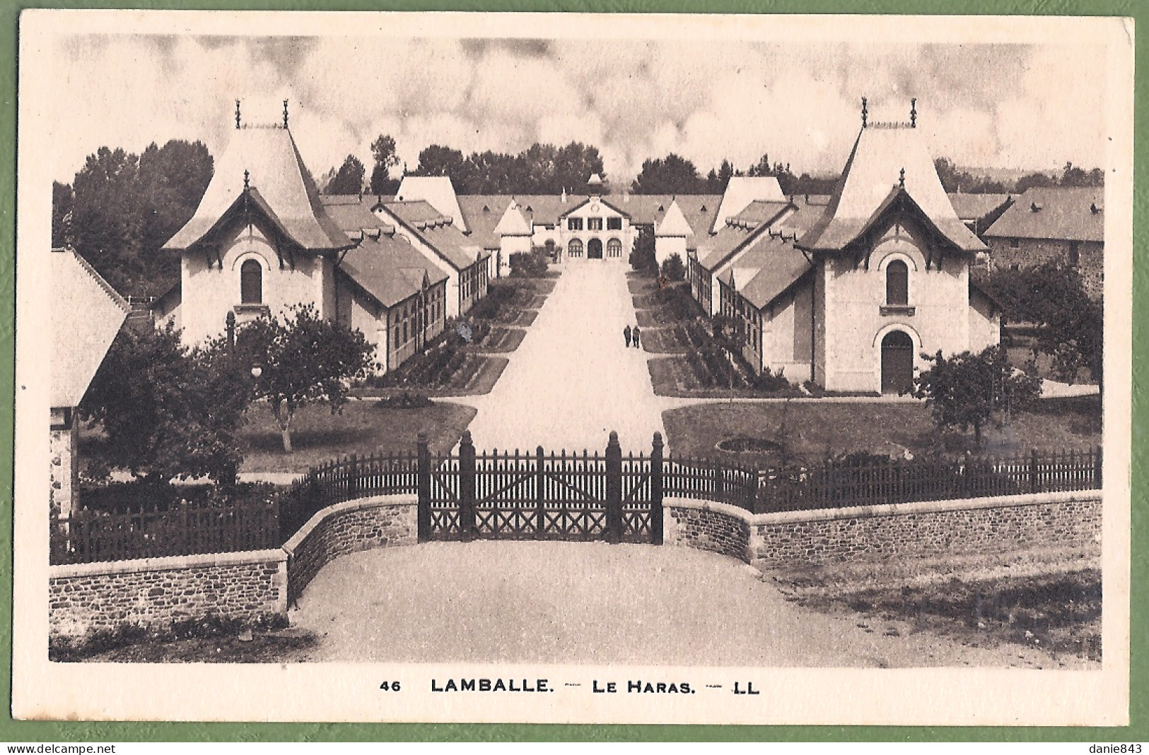 CPA - COTES D'ARMOR - LAMBALLE - LE HARAS - Lamballe