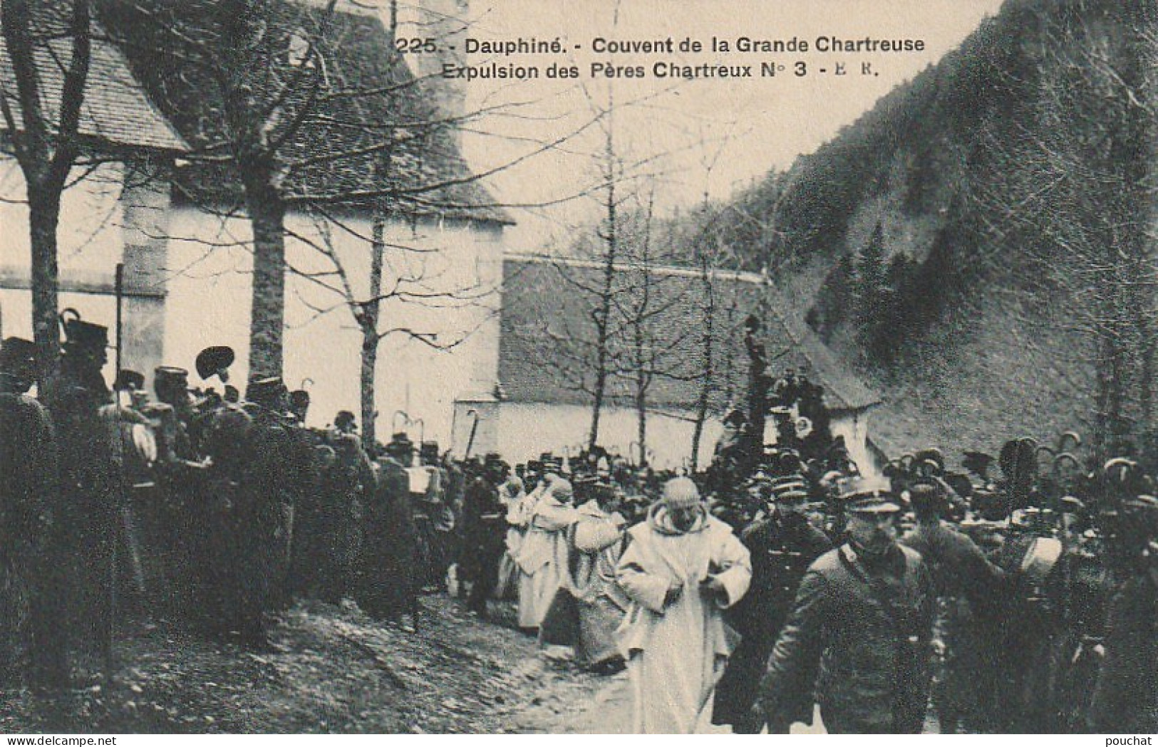 DE 16 -(38) COUVENT DE LA GRANDE CHARTREUSE -  EXPULSION DES PERES  CHARTREUX - 2 SCANS - Chartreuse