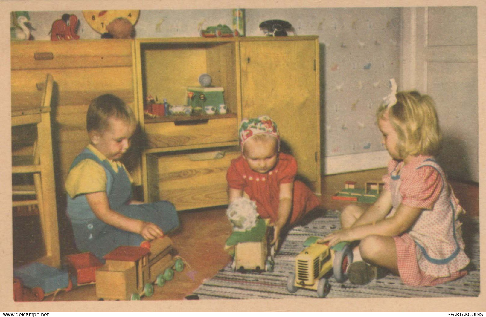ENFANTS Scènes Paysages Vintage Carte Postale CPSMPF #PKG742.A - Scenes & Landscapes