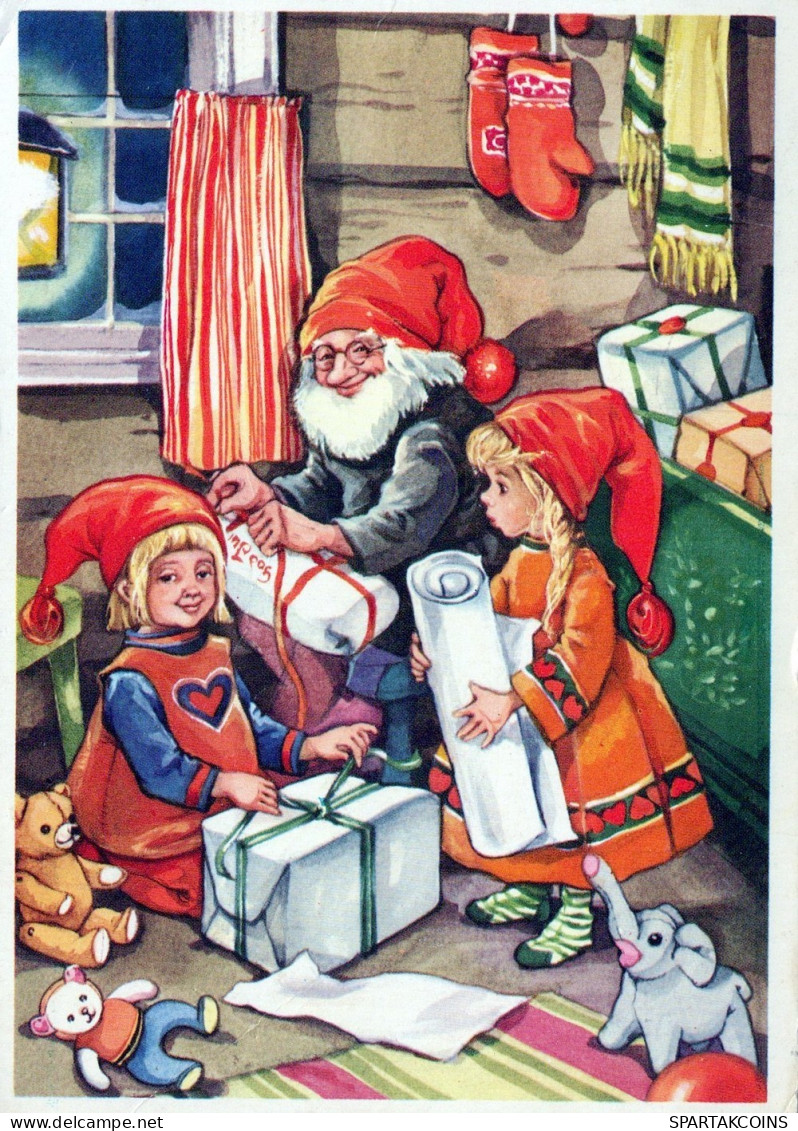 SANTA CLAUS CHILDREN CHRISTMAS Holidays Vintage Postcard CPSM #PAK293.GB - Santa Claus