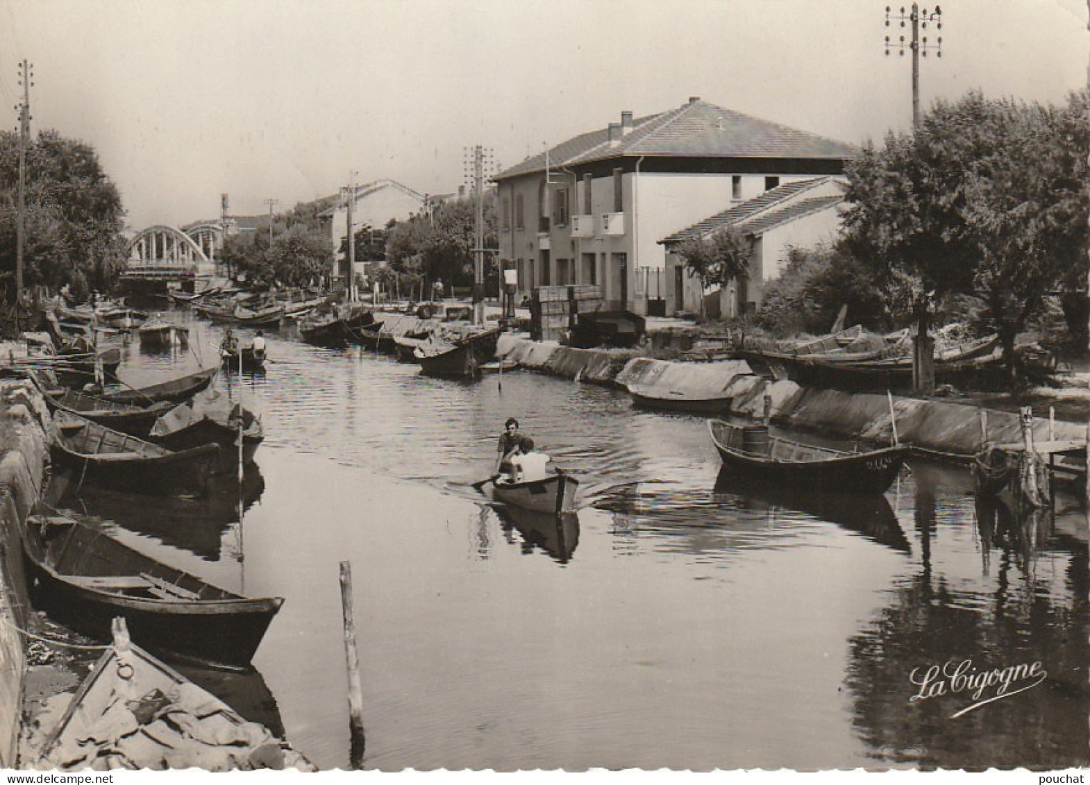 DE 6 -(34) PALAVAS LES FLOTS  - LE CANAL ET LE PONT - CANOTEURS - BATEAUX   -  2 SCANS - Palavas Les Flots