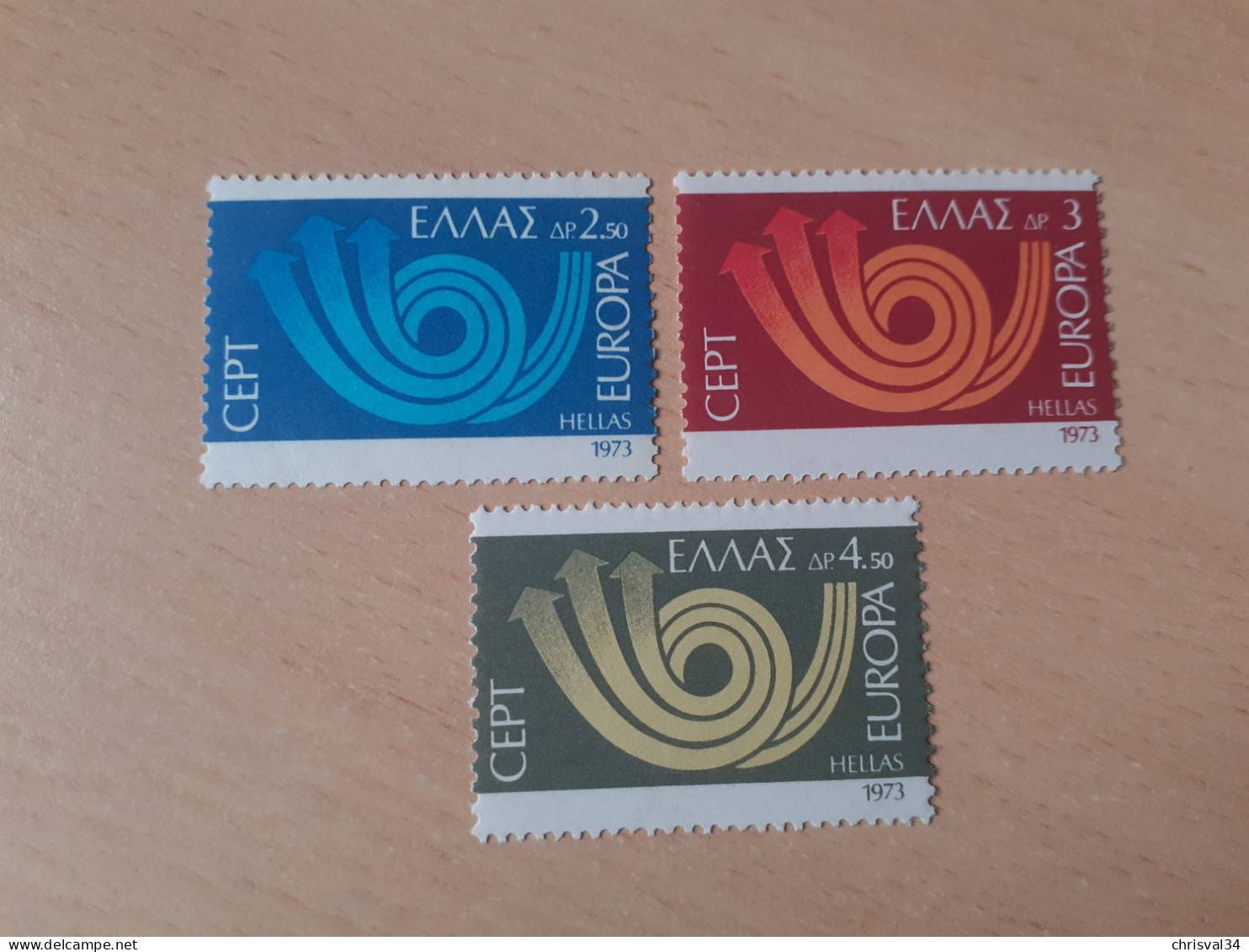 TIMBRES   GRECE   EUROPA   1973   N  1125  A  1127   COTE  2,50  EUROS   NEUFS  LUXE** - 1973