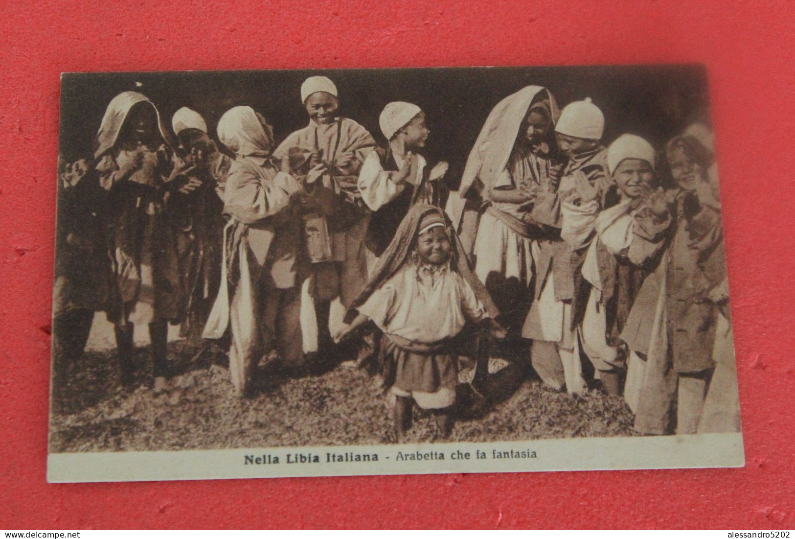 Libya Tripoli Bengasi Piccoli Ragazzi Libici Costumi Folklore  NV - Libya