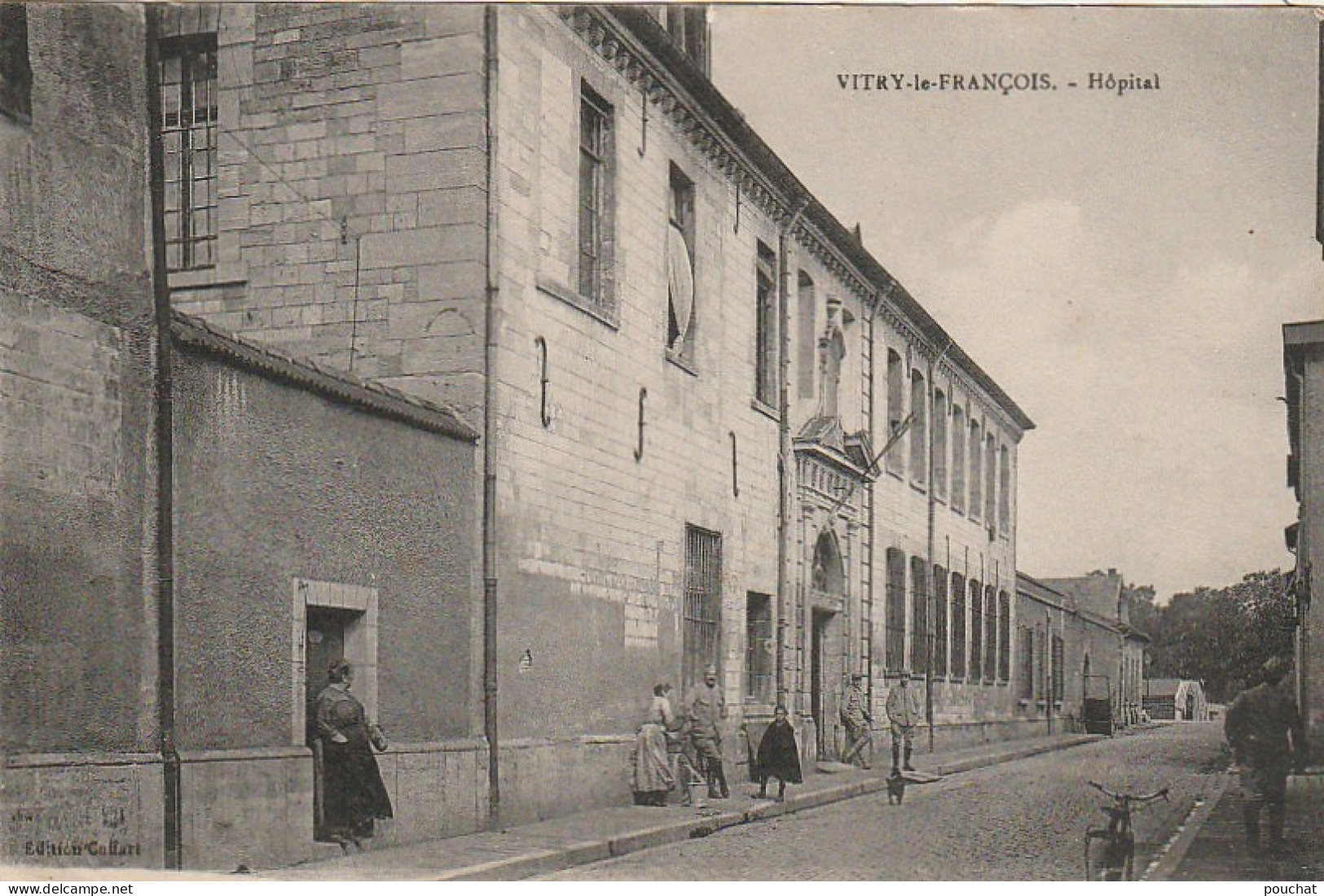 EP 24 -(51) VITRY LE FRANCOIS  -  HOPITAL  - ANIMATION - 2 SCANS - Vitry-le-François