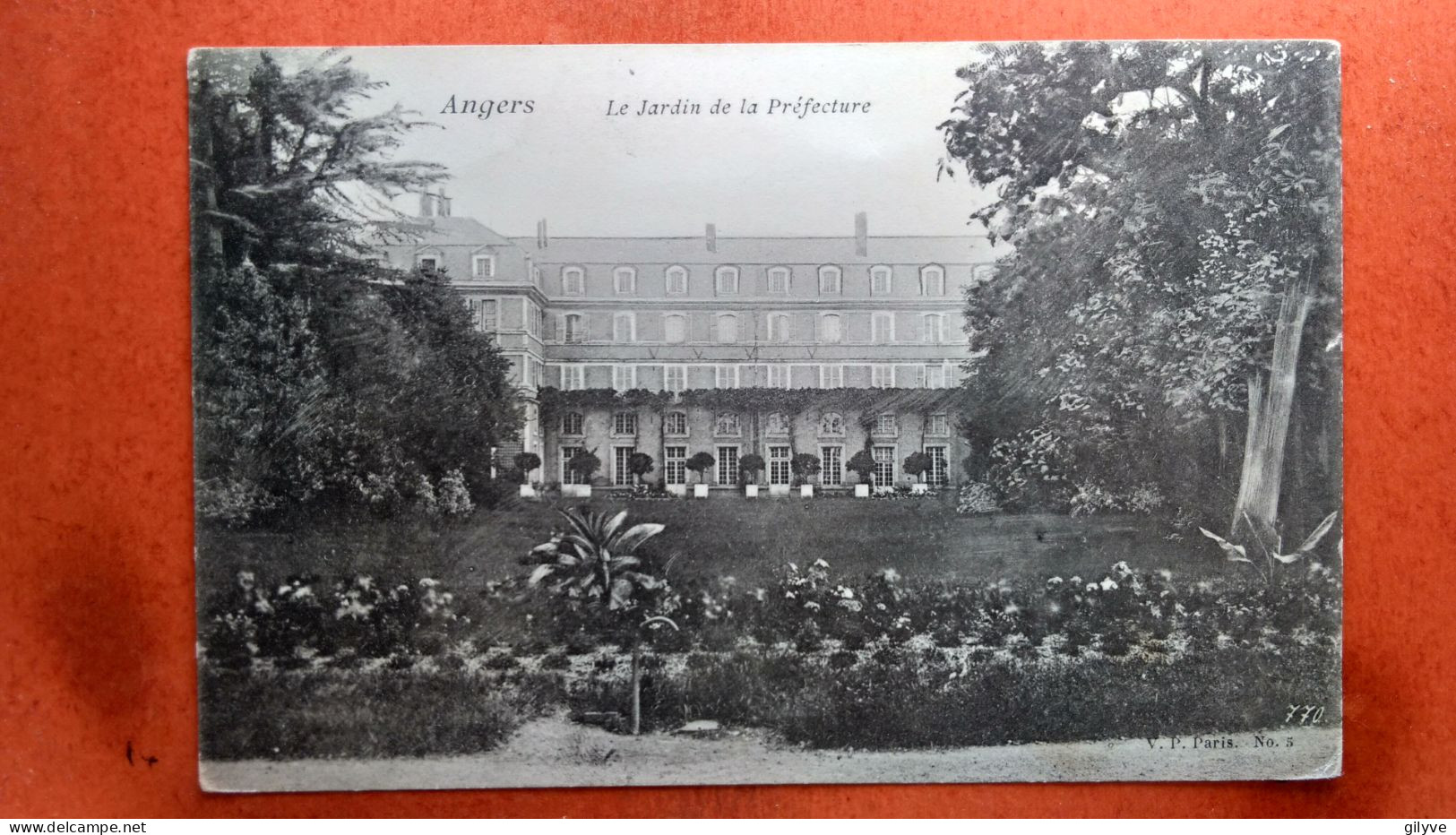 CPA (49) Angers. Le Jardin De La Préfecture.. (7A.n°115 ) - Angers