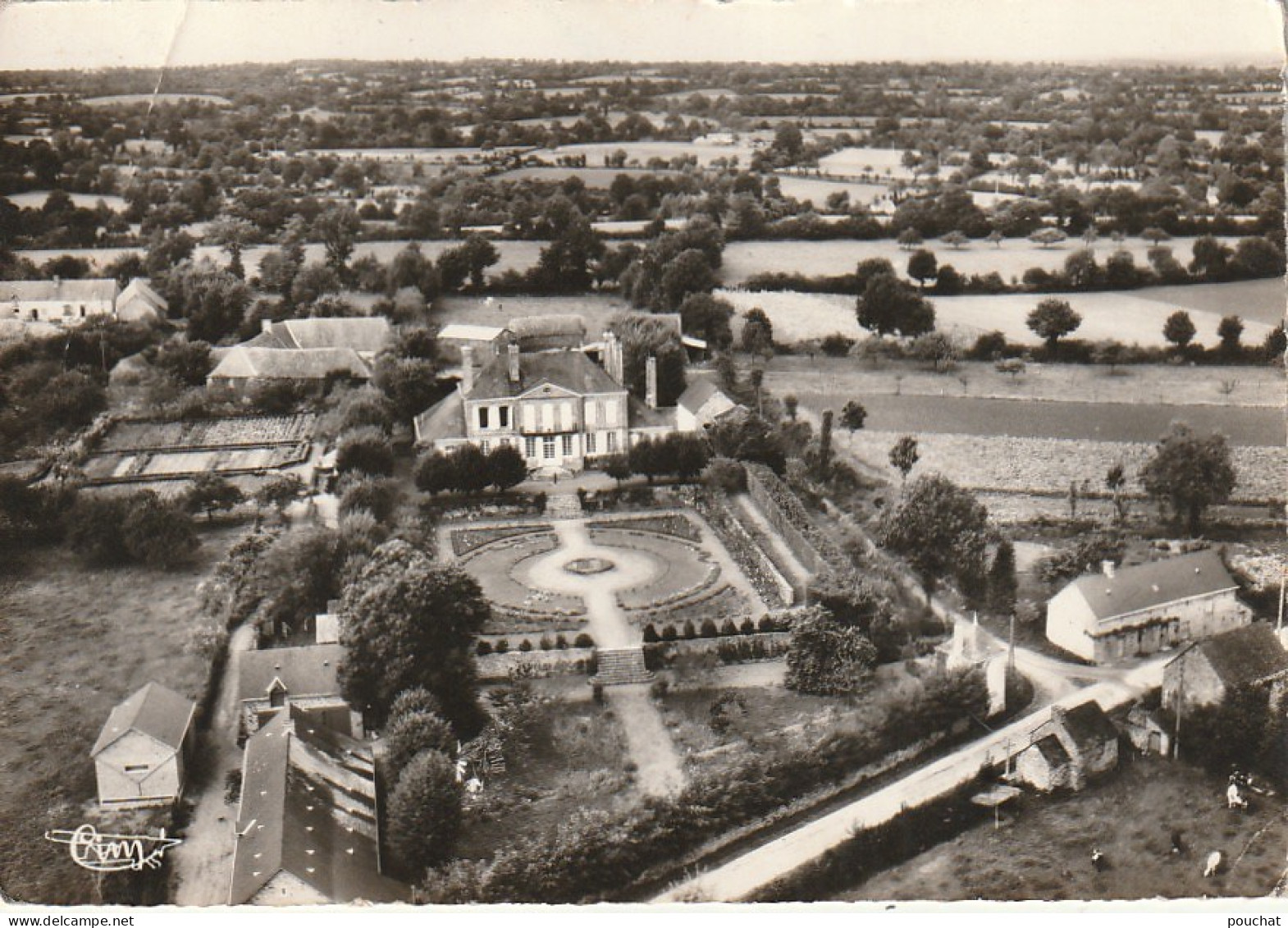 FI 2 -(53) ST HILAIRE DU MAINE  - CHATEAU LE POIRIER - VUE AERIENNE  - 2 SCANS - Autres & Non Classés