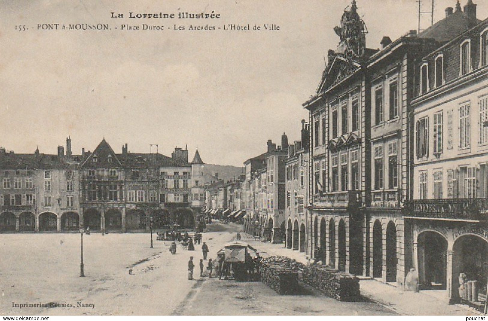 FI 4 -(54) PONT A MOUSSON   -  PLACE DUROC  - LES ARCADES  - L'HOTEL DE VILLE  -  2 SCANS - Pont A Mousson