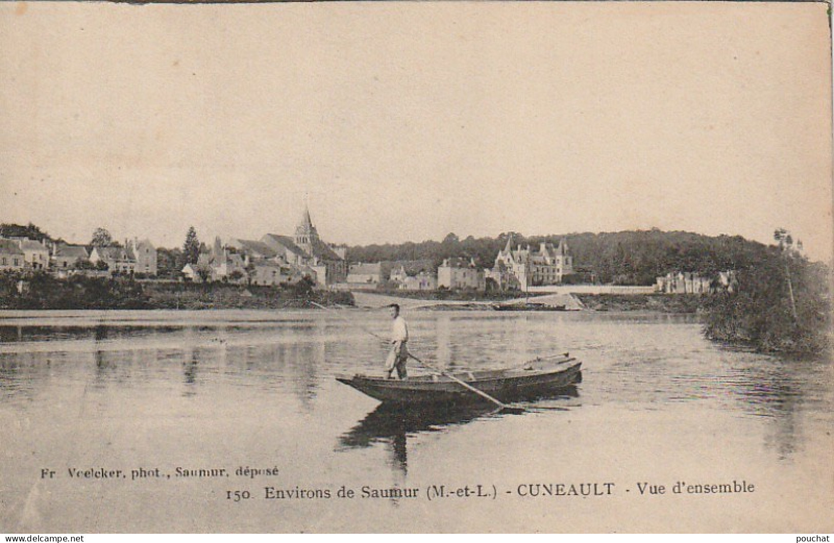 EP 20 -(49) ENVIRONS DE SAUMUR  -  CUNAULT ( CUNEAULT ) -  VUE D' ENSEMBLE  - ANIMATION - BATELIER   -  2 SCANS - Autres & Non Classés