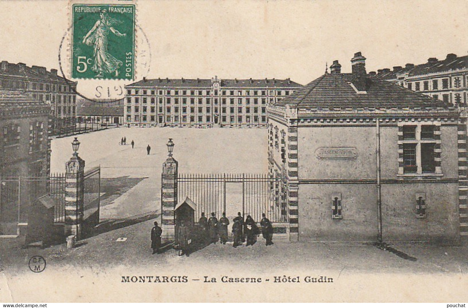 EP 12 -(45) MONTARGIS  -  LA CASERNE  -  HOTEL GUDIN - ANIMATION - 2 SCANS - Montargis