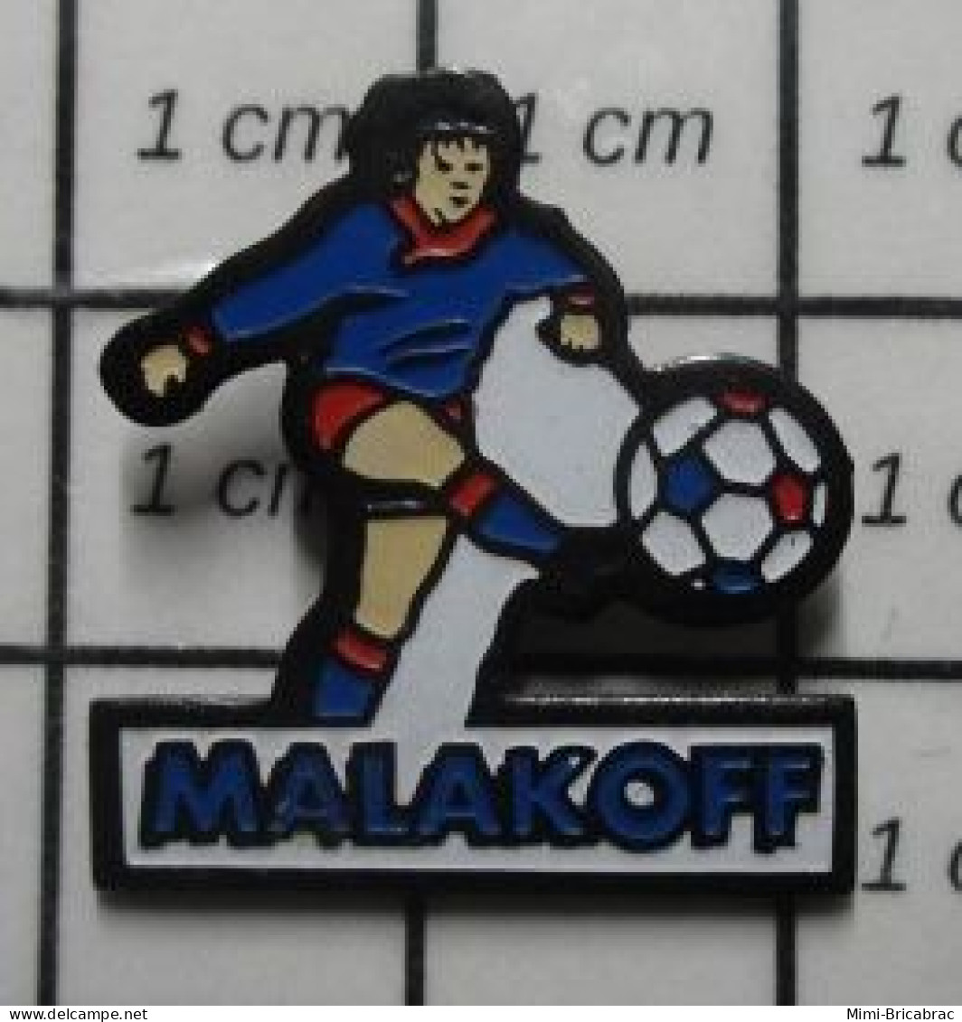 3517 Pin's Pins / Beau Et Rare / SPORTS / CLUB FOOTBALL MALAKOFF - Calcio