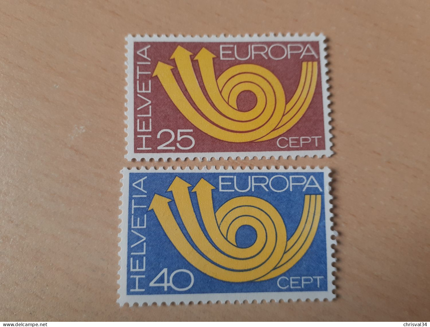 TIMBRES   SUISSE   ANNEE   1973   N  924  /  925   COTE  1,50  EUROS   NEUFS  LUXE** - Neufs