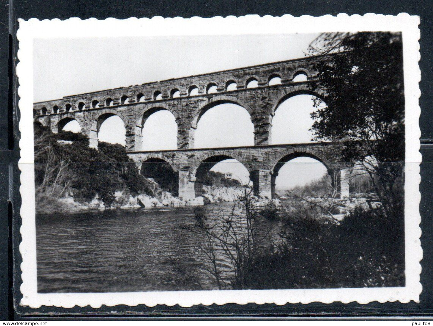 FRANCE FRANCIA LE PONT DU GARD L'AQUEDUC ROMAIN CARTE CARD CARTOLINA UNUSED NUOVA - Autres & Non Classés