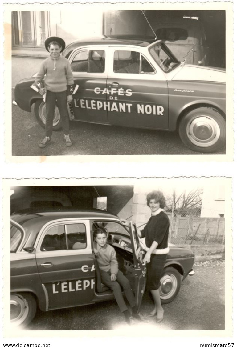 LOT DE 2 PHOTOS ORIGINALES - RENAULT DAUPHINE - Publicité Cafés De L'Elephant Noir - A Identifier - Passenger Cars