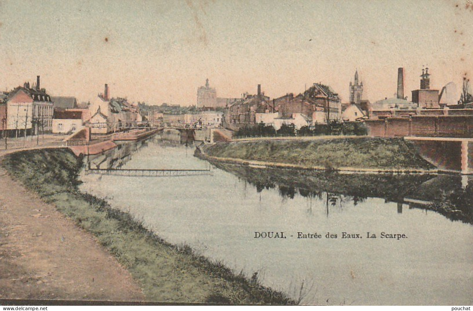 FI 24 -(59) DOUAI  -  ENTREE DES EAUX  -  LA SCARPE - CARTE COLORISEE   -  2 SCANS - Douai