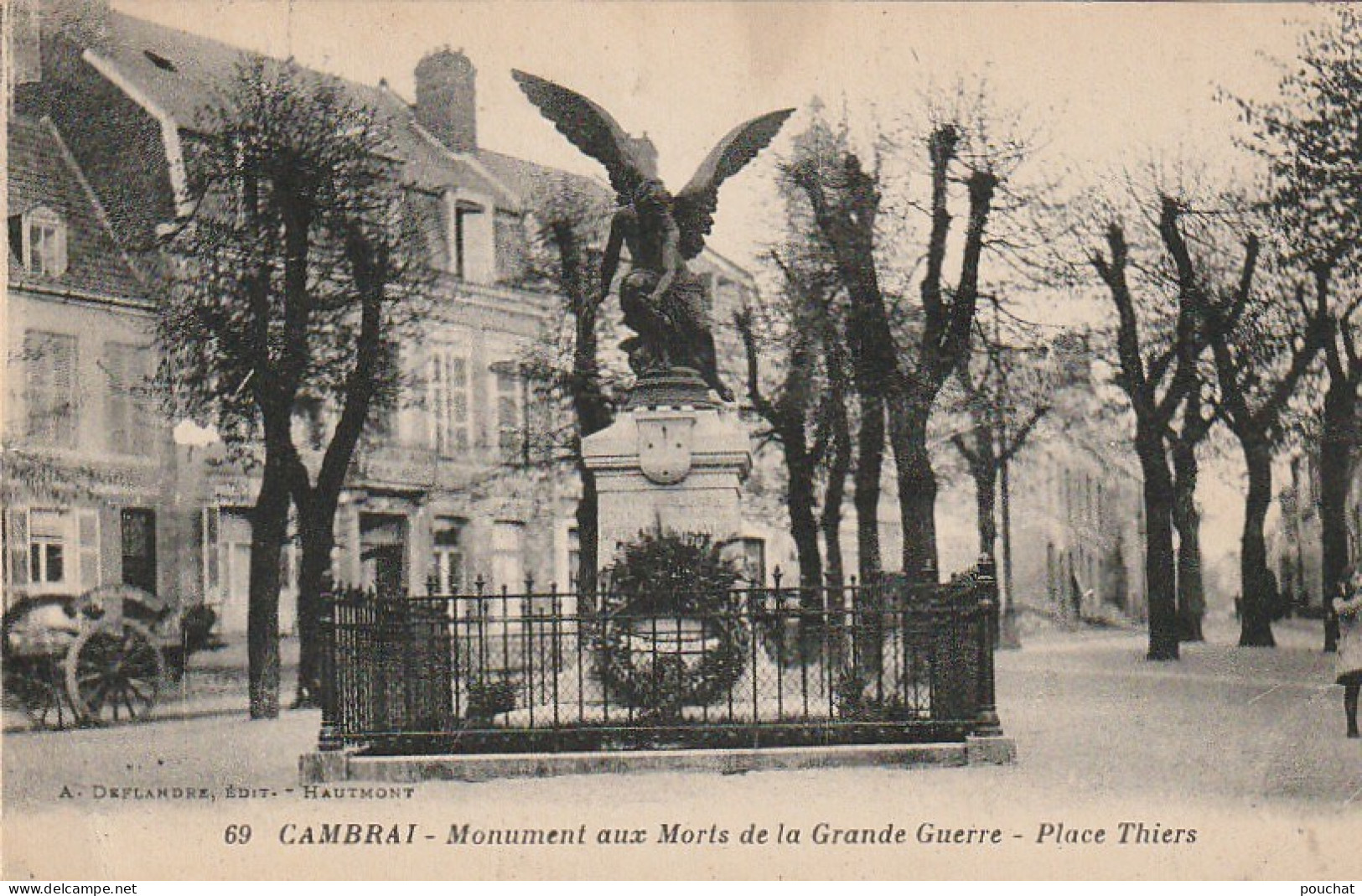 FI 24 -(59) CAMBRAI  -  MONUMENT AUX MORTS DE LA GRANDE GUERRE - PLACE THIERS  -  2 SCANS - Cambrai