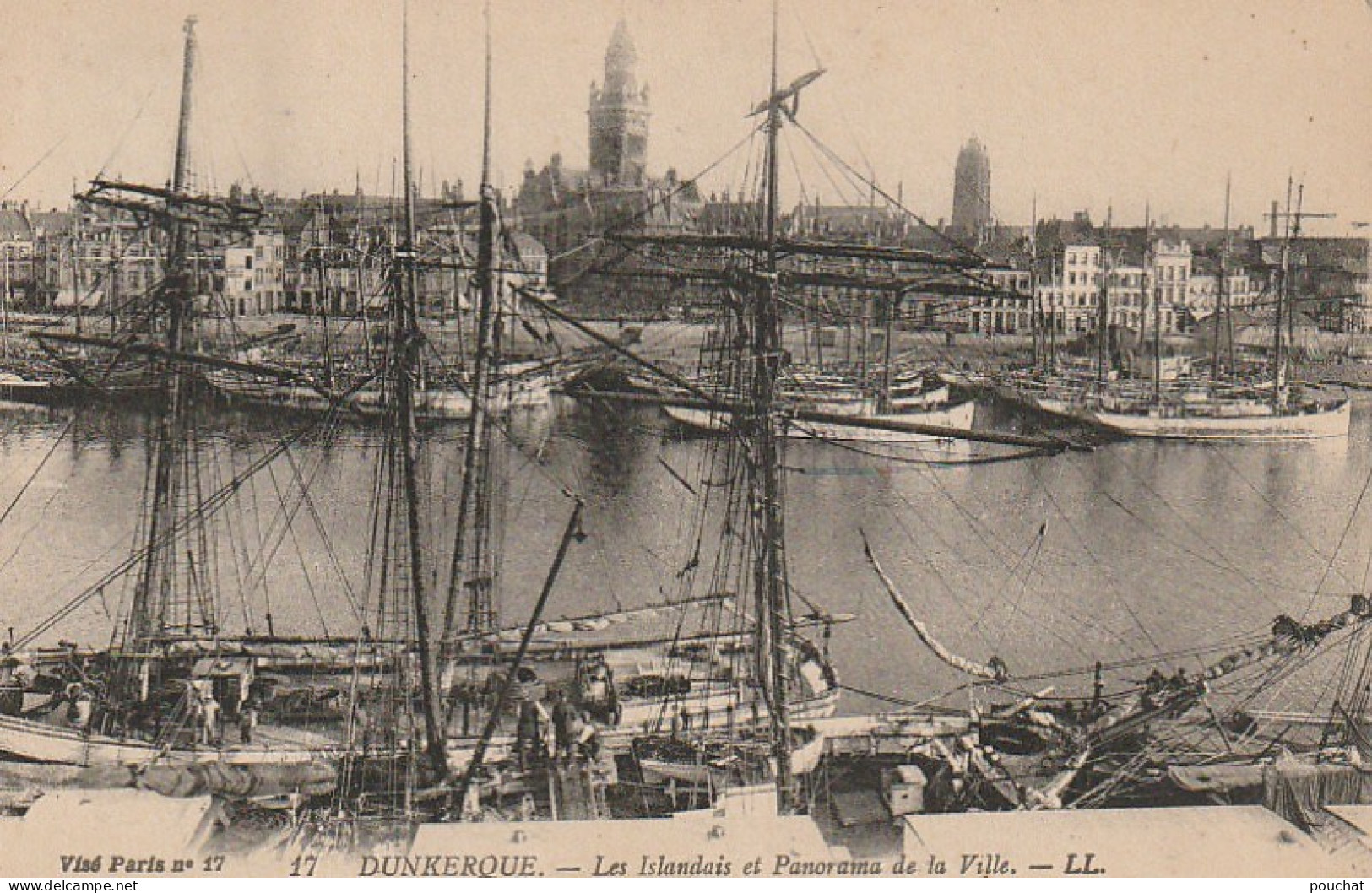 FI 25 -(59) DUNKERQUE  -  LES ISLANDAIS ET PANORAMA DE LA VILLE - ANIMATION -  BATEAUX DE PECHE  - 2 SCANS - Dunkerque