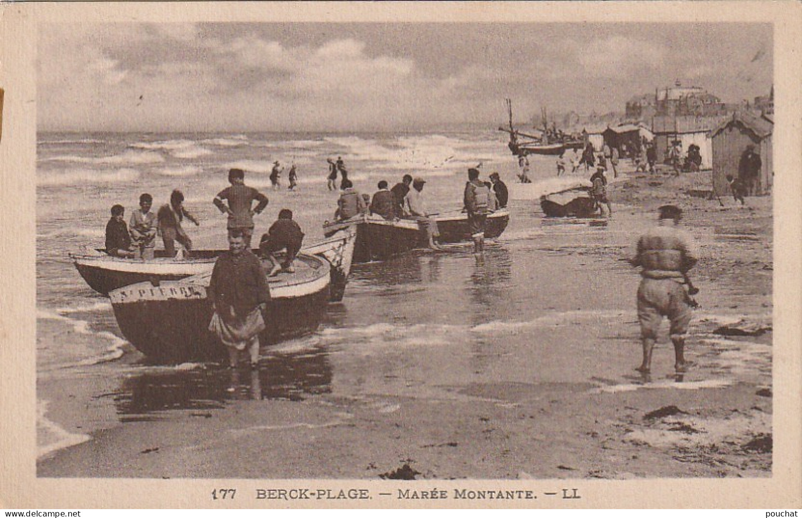 GU 7 -(62) BERCK PLAGE  -   MAREE MONTANTE  - BAIGNEURS ,  PECHEURS ET BARQUES   - 2 SCANS - Berck