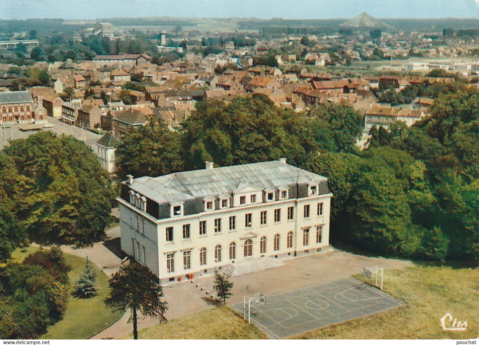 GU 9 -(62) OIGNIES  - VUE AERIENNE - CENTRE DE REEDUCATION DES MINEURS  -  CARTE COULEURS  - 2 SCANS - Other & Unclassified