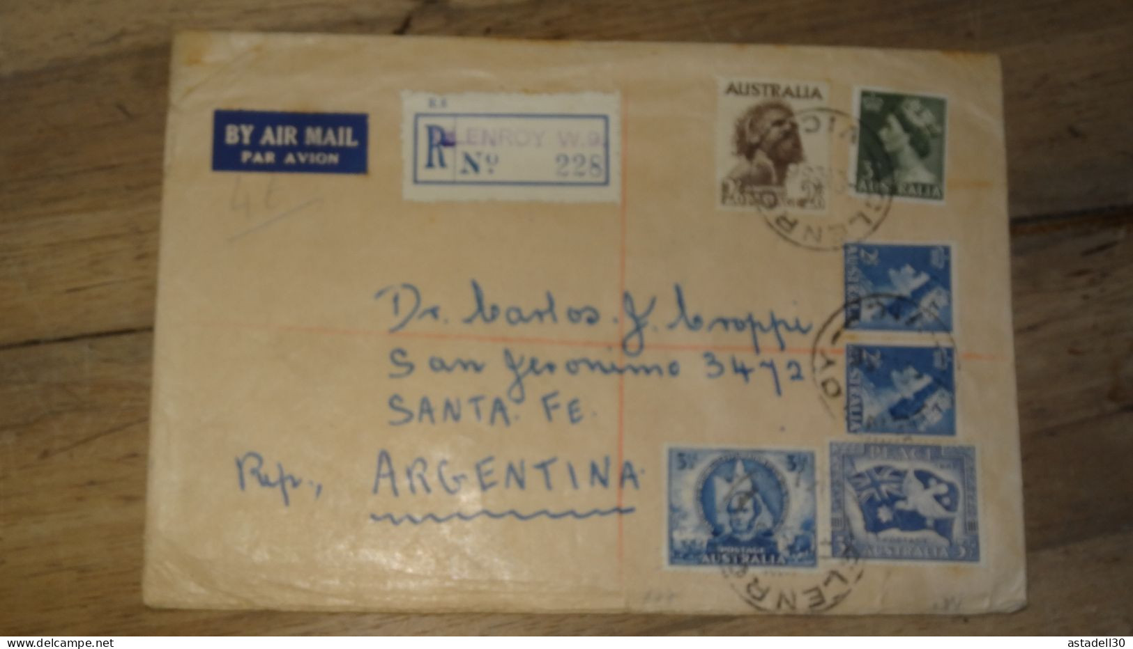 Enveloppe Australie Recommandée Glenroy Pour Argentine - 1956   ......... Boite1 ...... 240424-56 - Briefe U. Dokumente