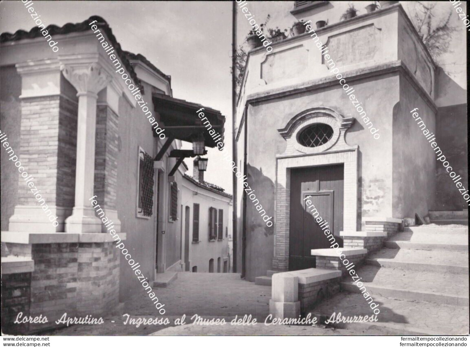 Cd609 Cartolina Loreto Aprutino Ingresso Al Museo Delle Ceramiche Abruzzesi - Pescara