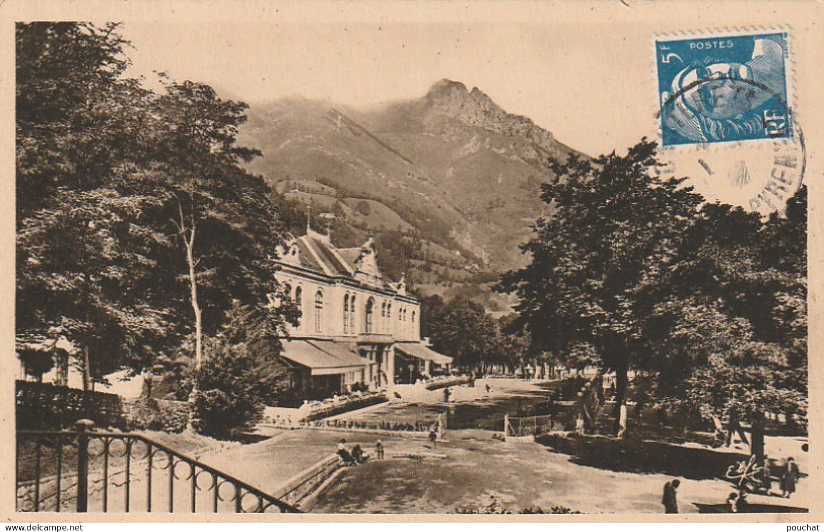 GU Nw -(65) CAUTERETS -   LE CASINO ET L'ESPLANADE  -  2 SCANS - Cauterets