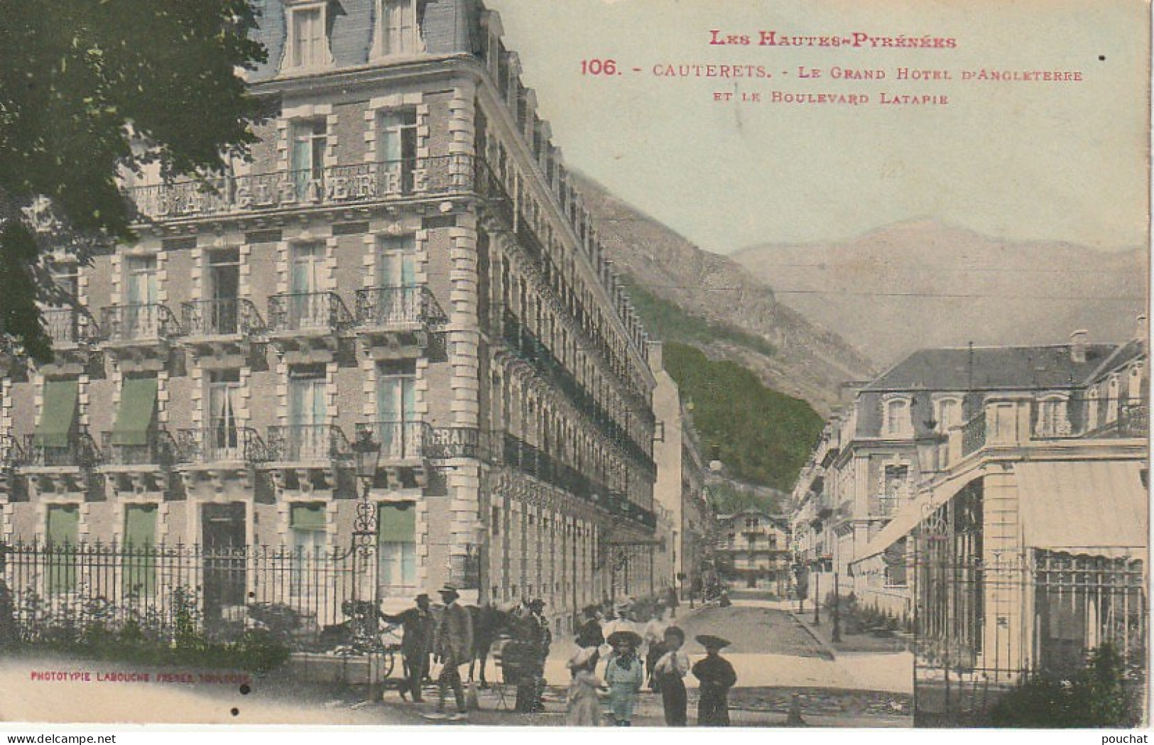 GU Nw - (65) CAUTERETS -  LE GRAND HOTEL D'ANGLETERRE ET LE BOULEVARD LATAPIE - CARTE COLORISEE  - ANIMATION - 2 SCANS - Cauterets