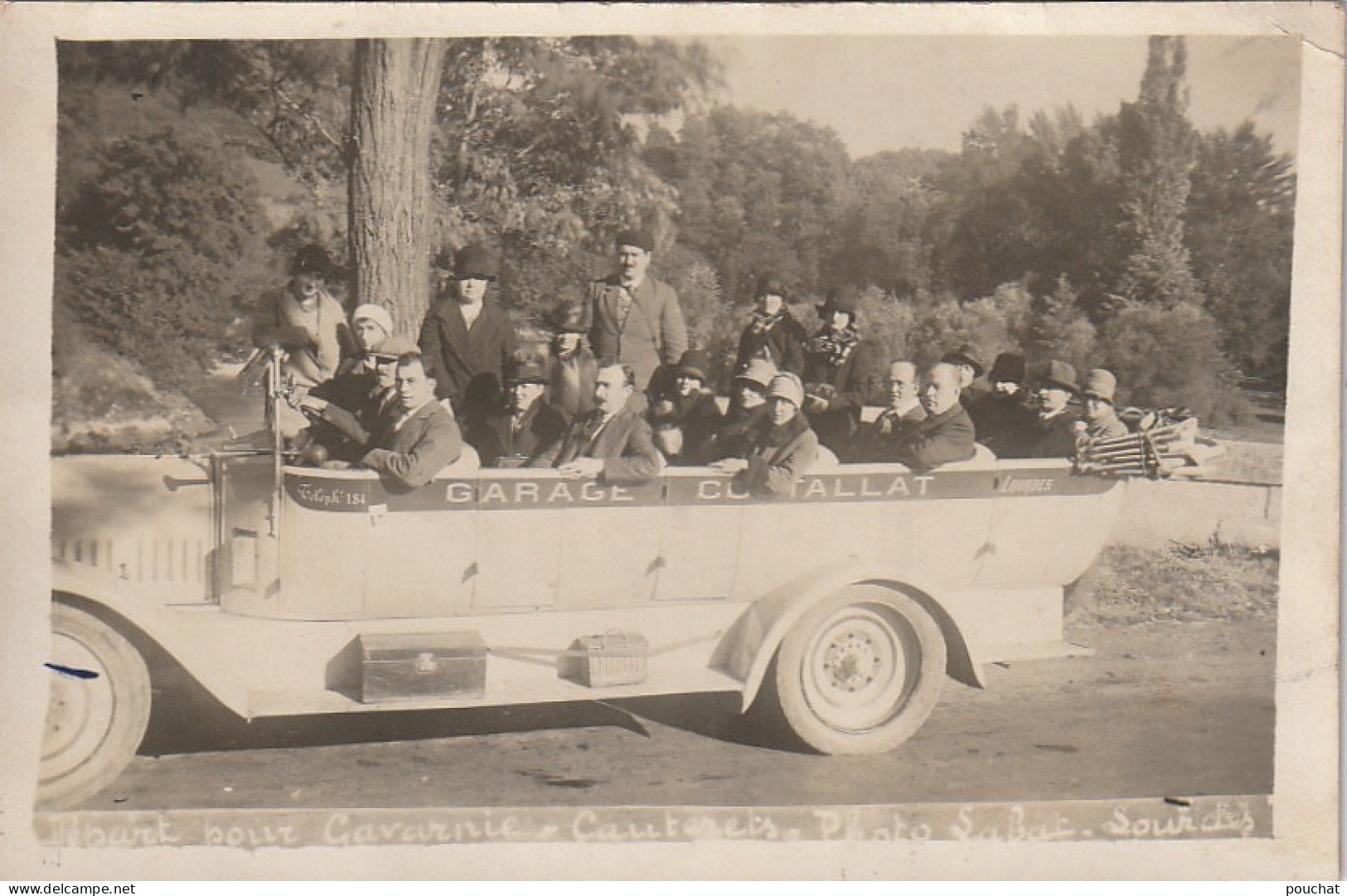 GU Nw -(65)  VOITURE D'EXCURSION - GARAGE COSTALLAT -  DEPART POUR GAVARNIE , CAUTERETS - PHOTO LABAT , LOURDES (1928) - Lourdes