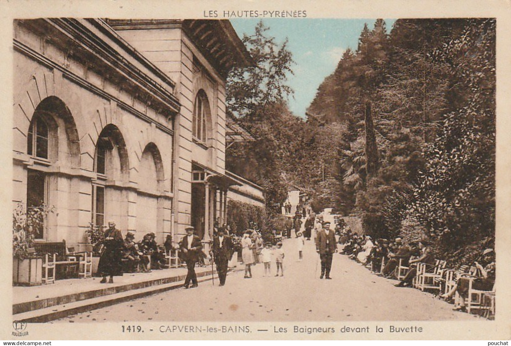 GU Nw -(65) CAPVERN  LES BAINS - LES BAIGNEURS DEVANT LA BUVETTE  - CARTE COLORISEE   - 2 SCANS - Autres & Non Classés