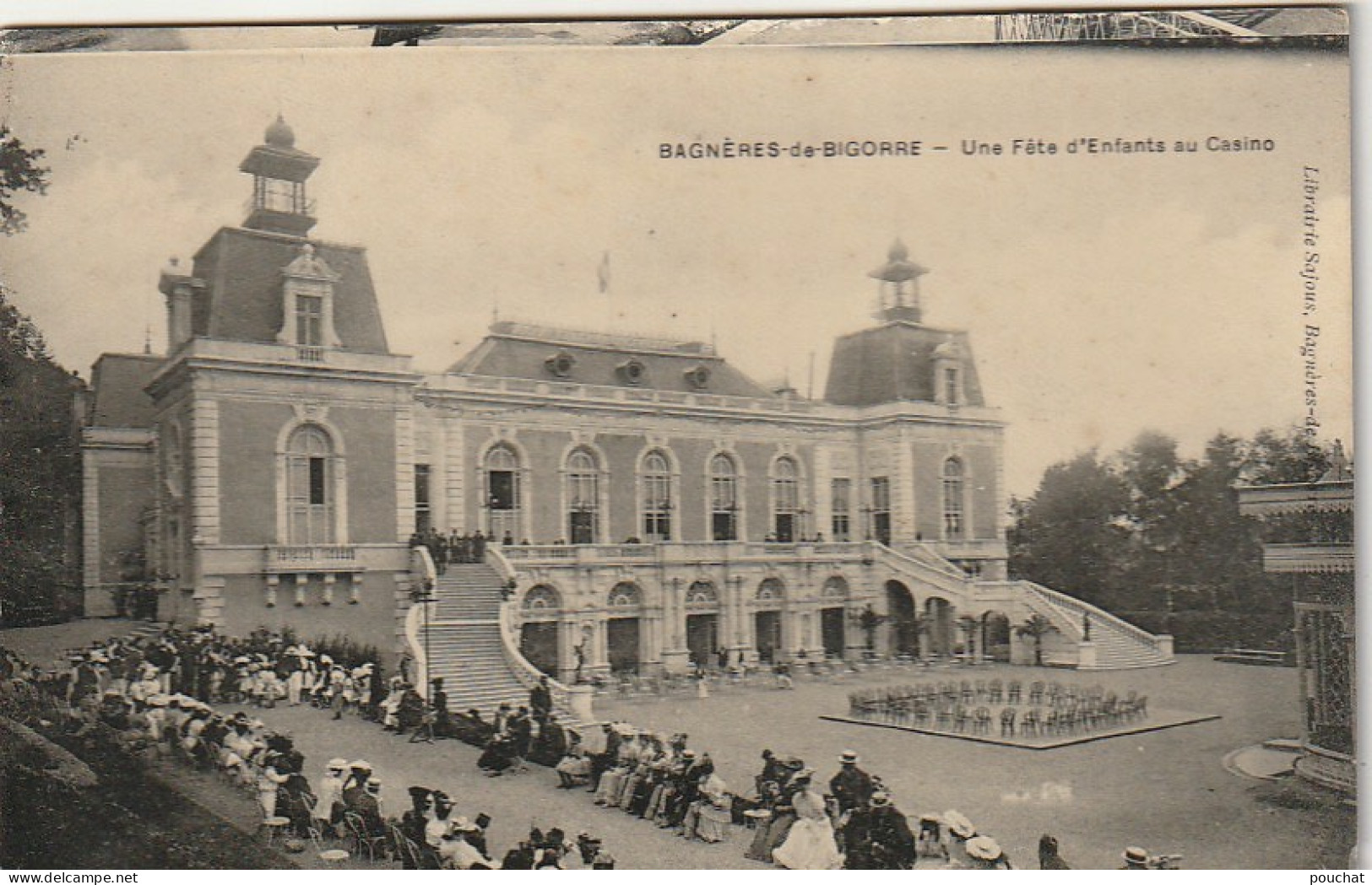 GU Nw -(65) BAGNERES DE BIGORRE - UNE FETE D' ENFANTS AU CASINO  - CARTE PHOTO LIBRAIRIE SAJOUS , BAGNERES - Bagneres De Bigorre